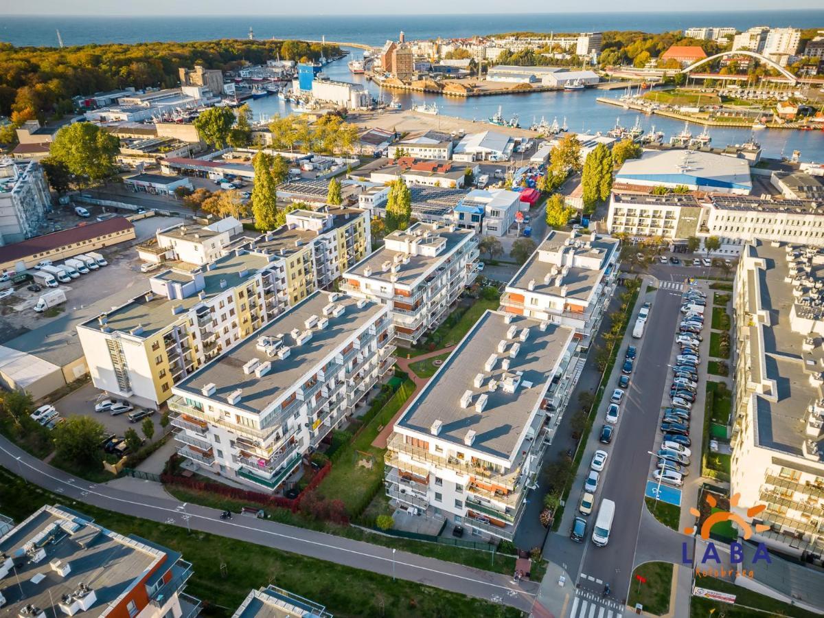 Laba Kolobrzeg Apartamenty Bursztynowe Z Miejscami Postojowymi Exterior photo