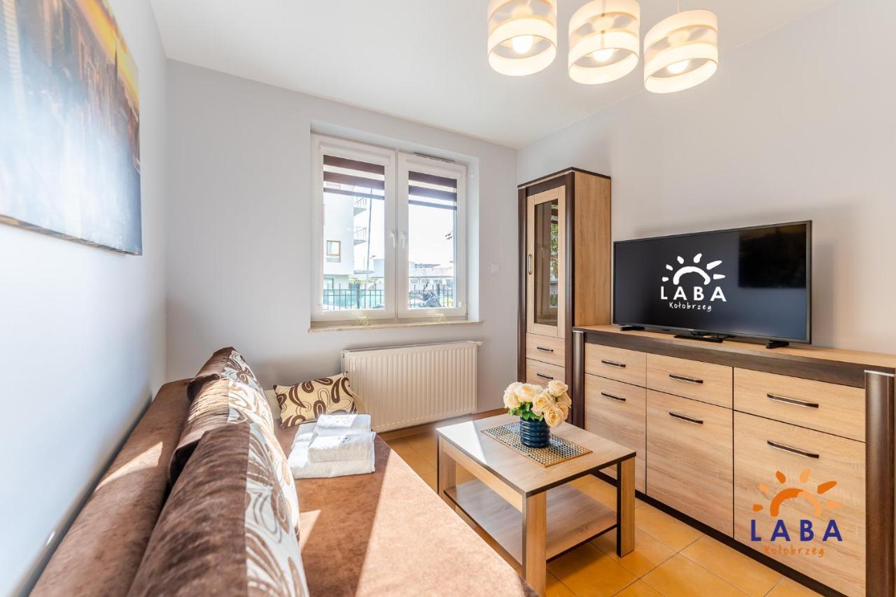 Laba Kolobrzeg Apartamenty Bursztynowe Z Miejscami Postojowymi Exterior photo